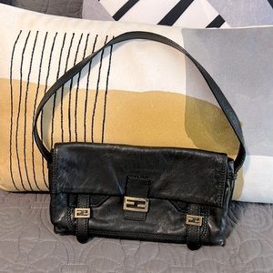 PreLoved Fendi Leather Baguette Handbag